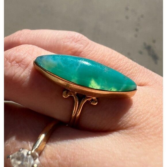 REAL 10k Yellow Gold ANTIQUE Green Agate Ring Sz 6 Victorian Navette Chrysoprase - Picture 9 of 16